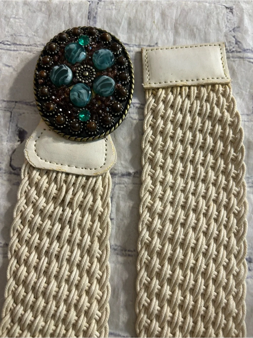GENUINE LEATHER WITH FAUX BACK CHUNKY BEIGE WIDE AND JEWEL BUCKLE WOVEN BELTS